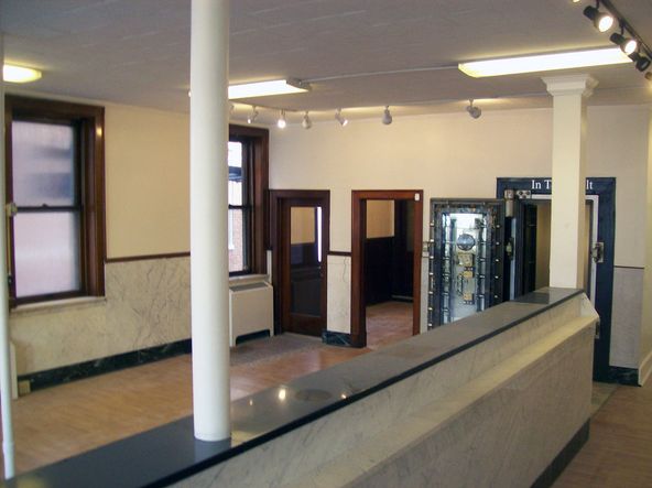 41 W Main St, Mechanicsburg, PA 17055